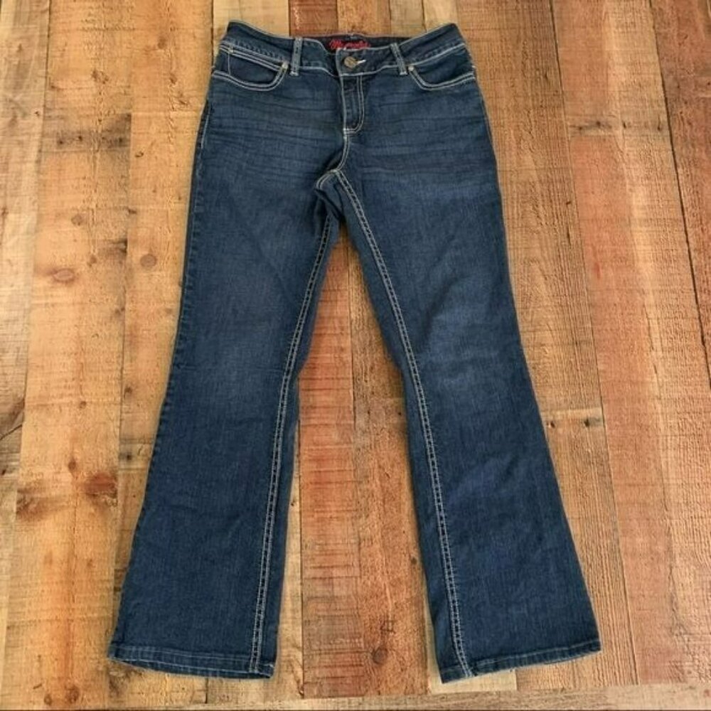Wrangler womens mid rise boot cut denim jeans - 9/10